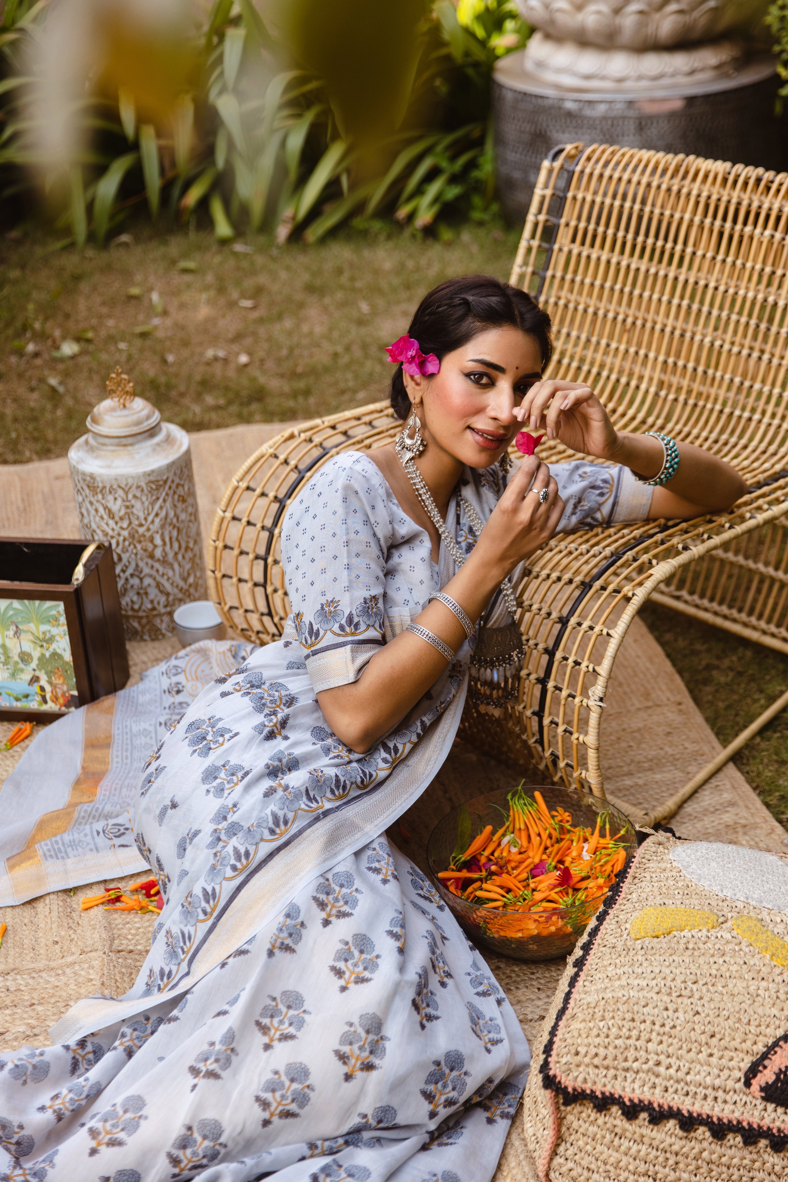 white printed slik saree